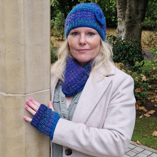 MATCHING SET - hat, neck wrap and fingerless gloves - blue and purple