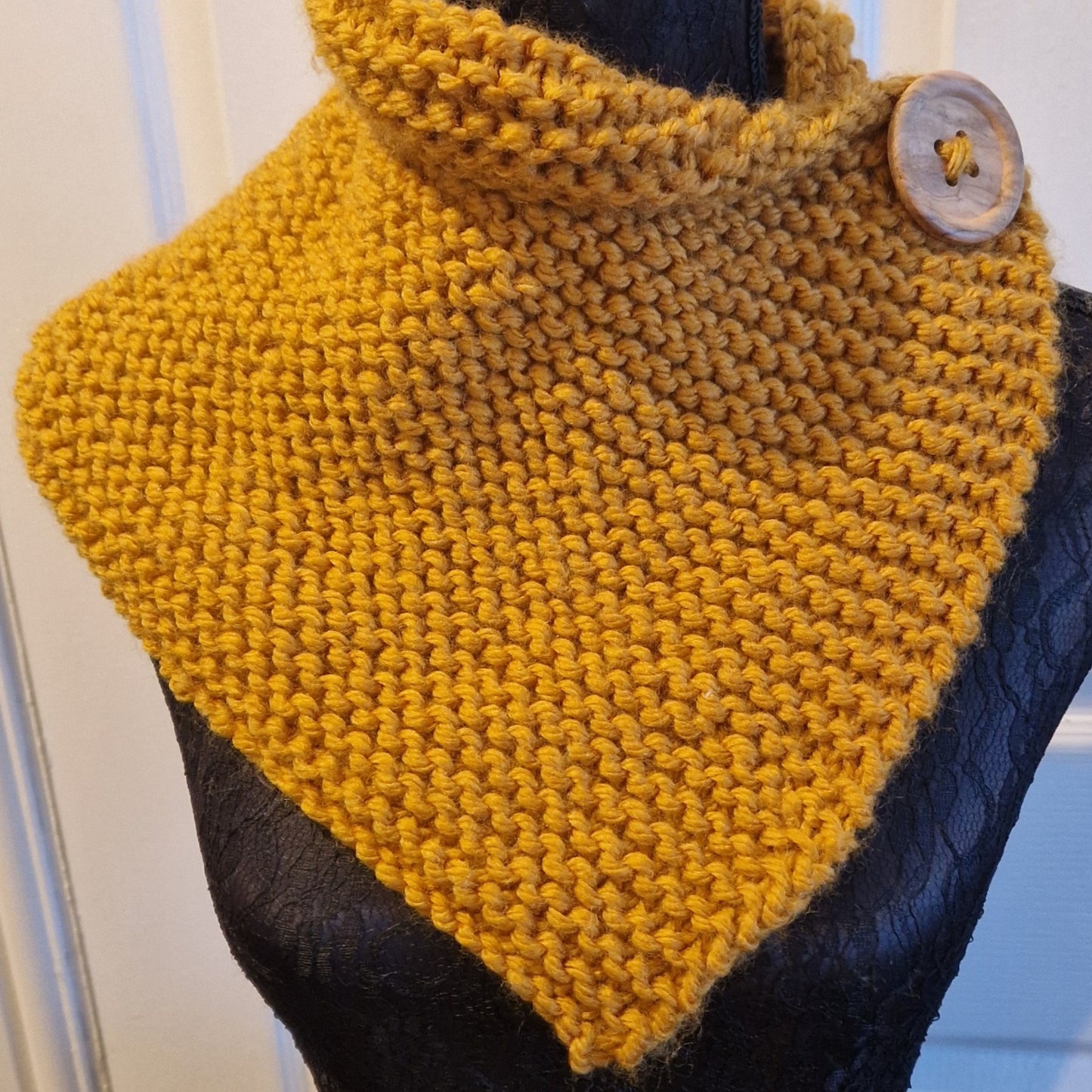 Super Chunky Butterscotch Neck Wrap