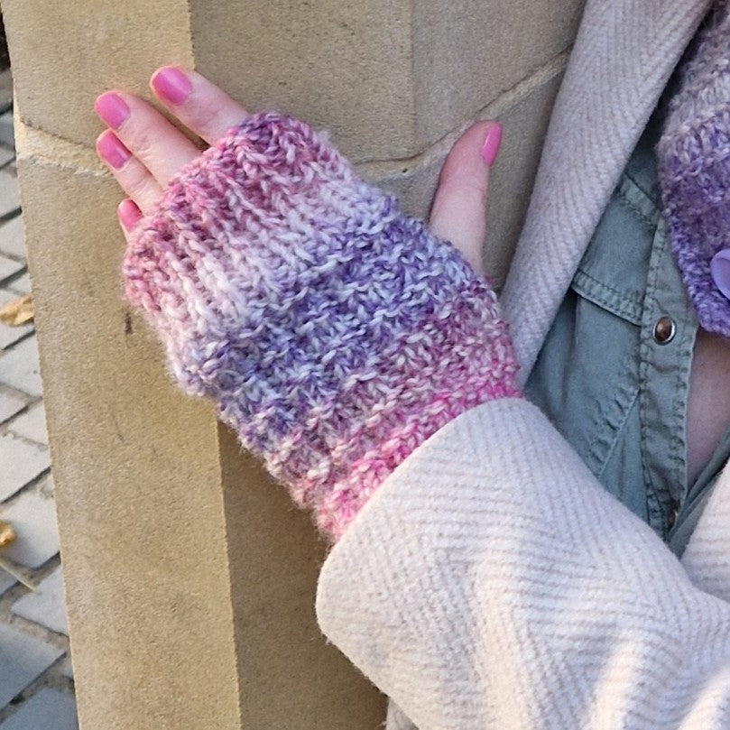 Handknit fingerless gloves - lilac and pink