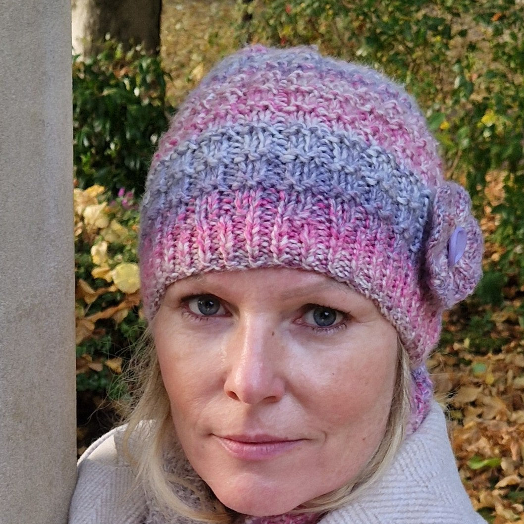 Handknit hat with detachable flower brooch - pink and purple