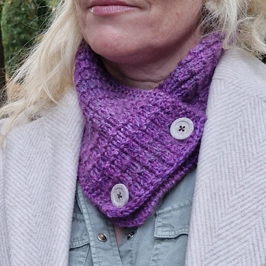Handknit neck wrap - purple