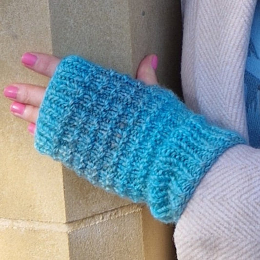 Handknit fingerless gloves - turquoise