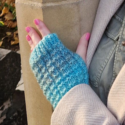 Handknit fingerless gloves - turquoise